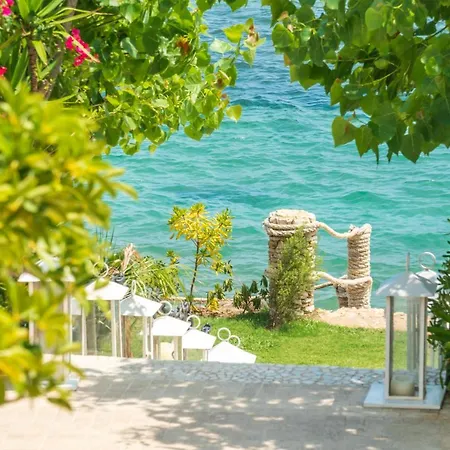 Hotel Lido Degli Scogli