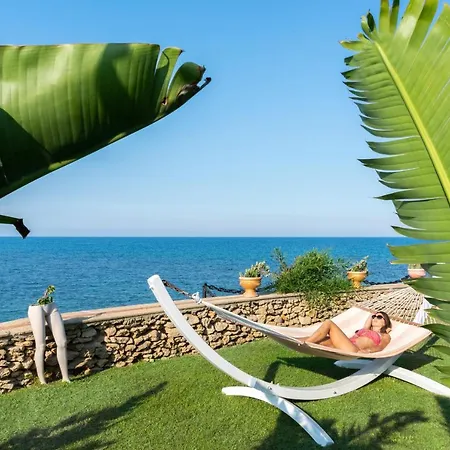 Hotel Lido Degli Scogli 4*