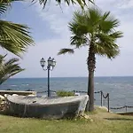 Lido Degli Scogli Кротоне