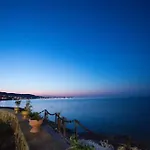 Lido Degli Scogli Отель