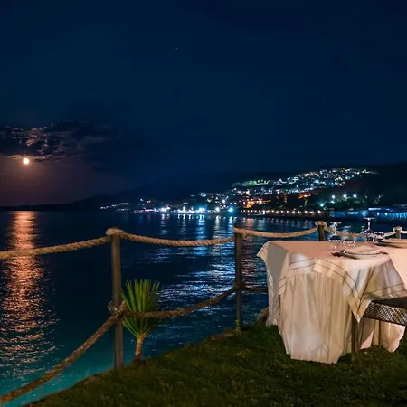Lido Degli Scogli Кротоне
