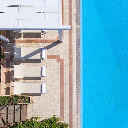 Lido Degli Scogli קרוטונה