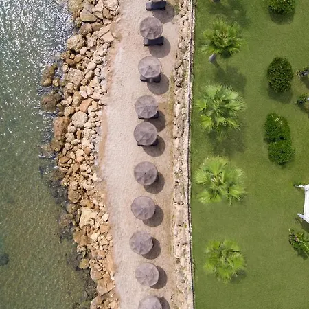 Lido Degli Scogli 4* 크로토네