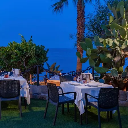 Lido Degli Scogli 호텔 크로토네