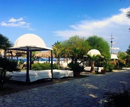 Hotell Lido Degli Scogli