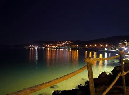 Lido Degli Scogli 호텔