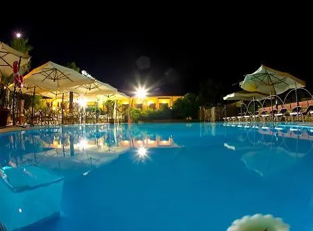 Lido Degli Scogli 4*