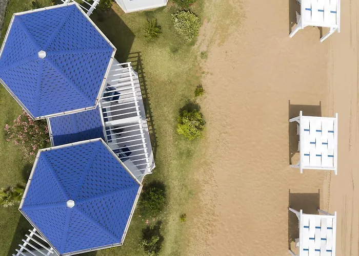 מלון Lido Degli Scogli קרוטונה